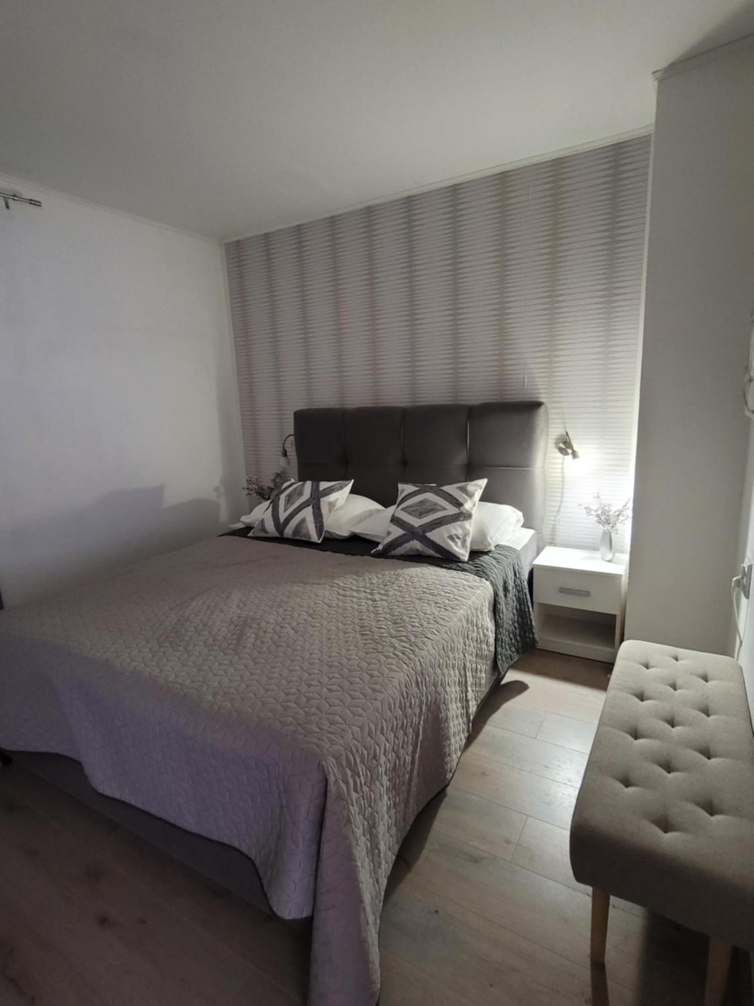 Apartments Lanterna Ražanac 客房 照片